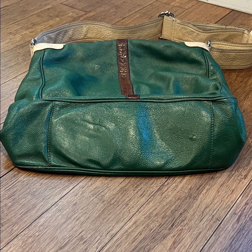 Orla Kiely Leather Retro Shoulder Bag Green Ivory - Picture 3 of 11